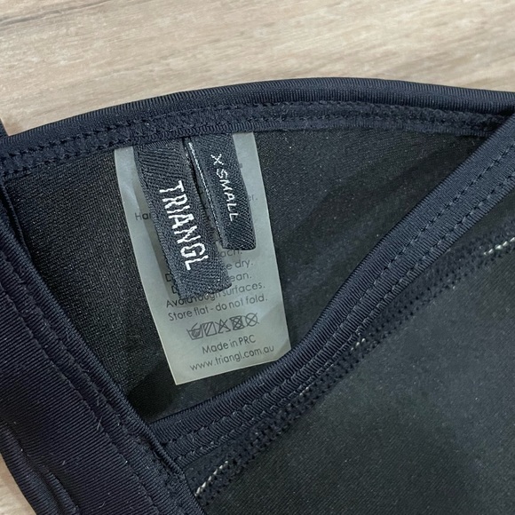 NWT Triangl Tilly Bikini Set, size XS - Picture 7 of 11